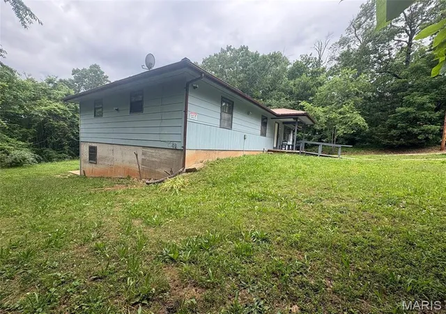 Homes for sale in Ellington, MO | 9080 Hwy H, Ellington, MO 63638 | MLS# MIS26031856