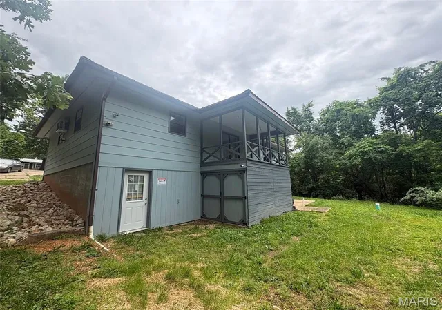 Homes for sale in Ellington, MO | 9080 Hwy H, Ellington, MO 63638 | MLS# MIS26031856