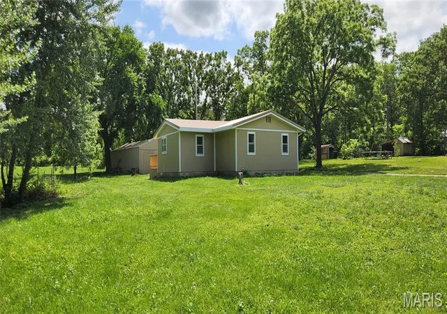 Homes for sale in Dixon, MO | 15270 Conway Rd, Dixon, MO 65459 | MLS# MIS26031860