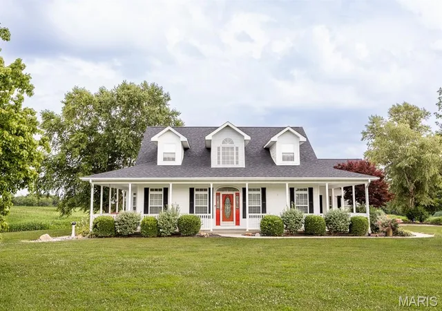 Photo 2 of Single family home for sale at 14218 Schuster Rd, Pocahontas, IL 62275 | MLS# MIS26031882 | Listing updated on 2026-09-14