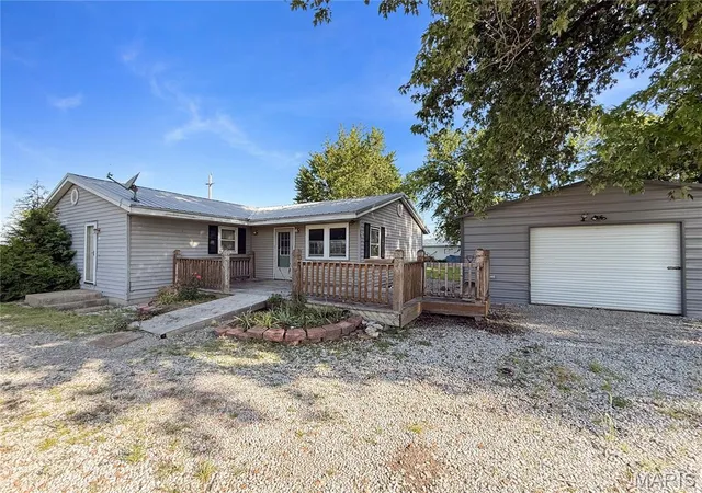 Homes for sale in Center, MO | 601 N Foster, Center, MO 63436 | MLS# MIS26031893