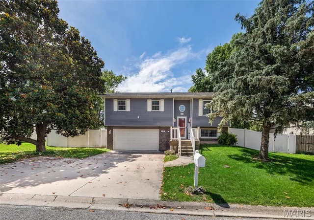 Homes for sale in Troy, IL | 430 Reid Ave, Troy, IL 62294 | MLS# MIS26031909