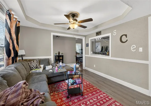 Homes for sale in Belleville, IL | 512 Belvedere Dr, Belleville, IL 62223 | MLS# MIS26031959