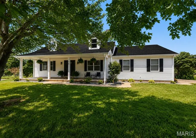Photo 2 of Single family home for sale at 79 Meier Rd, Old Monroe, MO 63369 | MLS# MIS26031970 | Listing updated on 2026-09-30