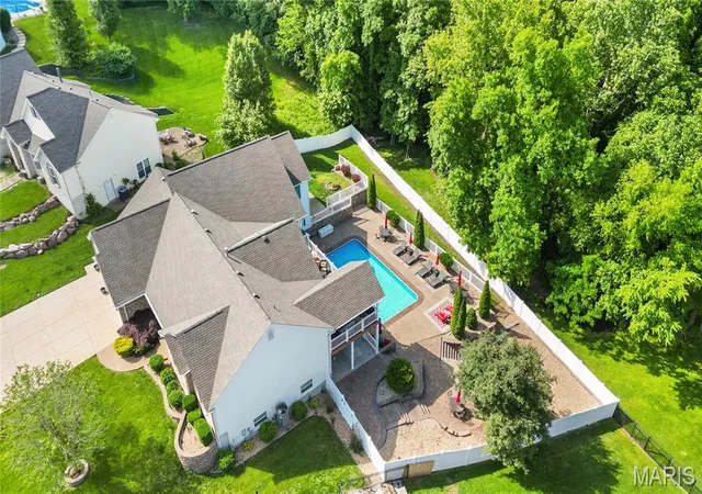 5th image of 410 Deer Crossing Dr, Festus, MO 63028 | MLS# MIS26031975