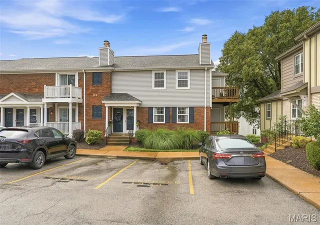 Photo 1 of Condo for sale at 1437 Oriole Pl, Saint Louis, MO 63144 | MLS# MIS26032012 | Listing updated on 2026-09-03