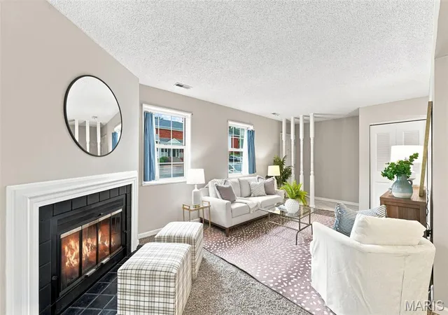 Photo 4 of Condo for sale at 1437 Oriole Pl, Saint Louis, MO 63144 | MLS# MIS26032012 | Listing updated on 2026-09-03