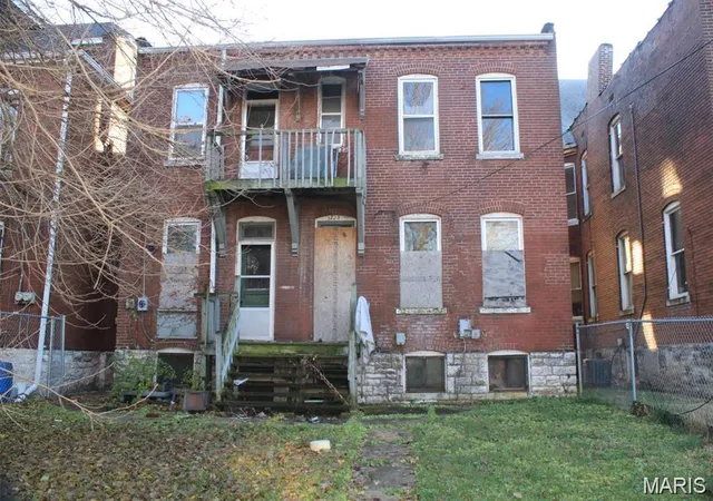 Homes for sale in Saint Louis, MO | 3225 Greer Ave, Saint Louis, MO 63107 | MLS# MIS26032028