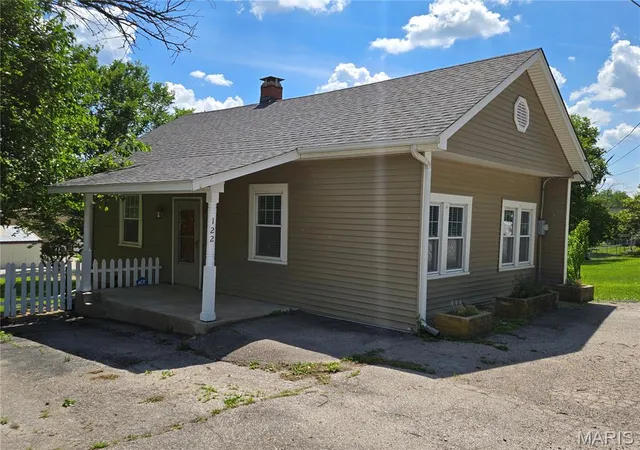 1st image of 122 Almeling St, New Melle, MO 63365 | MLS# MIS26032046