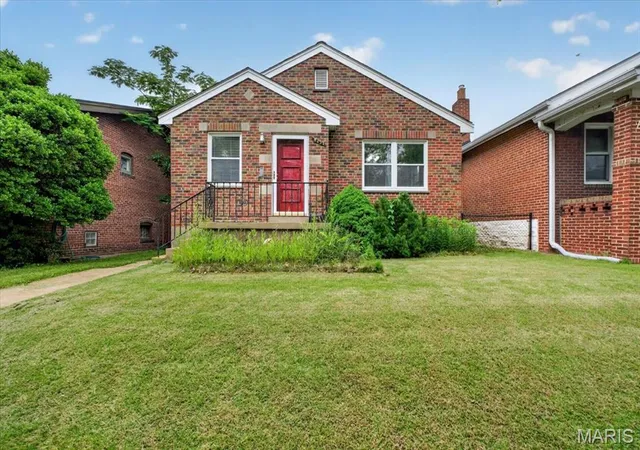 Photo 1 of Single family home for sale at 4131 Quincy St, Saint Louis, MO 63116 | MLS# MIS26032049 | Listing updated on 2026-09-07