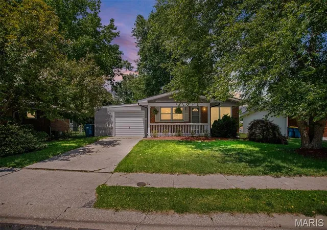 Homes for sale in Edwardsville, IL | 1909 Madison Ave, Edwardsville, IL 62025 | MLS# MIS26032121