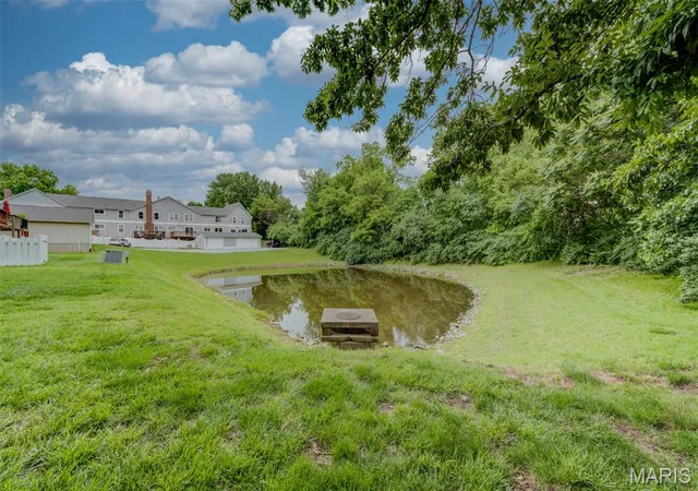 2nd image of 1725 Florine Blvd, Saint Charles, MO 63303