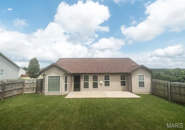 Homes for sale in Waynesville, MO | 103 Maxwell St, Waynesville, MO 65583 | MLS# MIS26032139