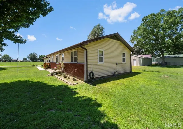 Homes for sale in Oran, MO | 1610 State Hwy W, Oran, MO 63771 | MLS# MIS26032148