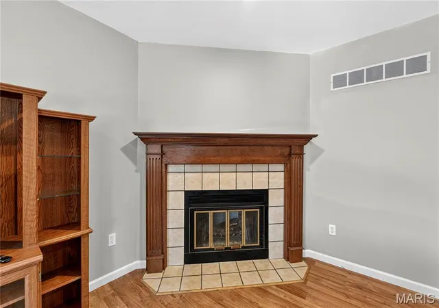 Listing Photo 5 - Condo for sale in building located at 771 Highland Hl Ct, Saint Peters, MO 63376 - Unit #G