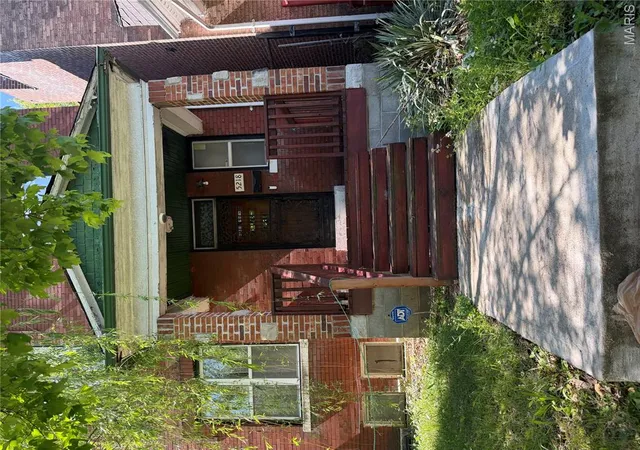 Photo 1 of Single family home for sale at 5218 Lotus Ave, Saint Louis, MO 63113 | MLS# MIS26032191 | Listing updated on 2026-08-10
