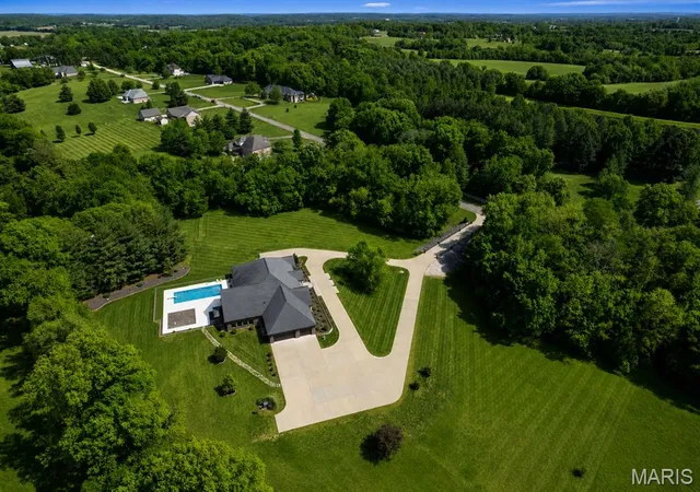 4th image of 470 Quail Crk, Jackson, MO 63755 | MLS# MIS26032194