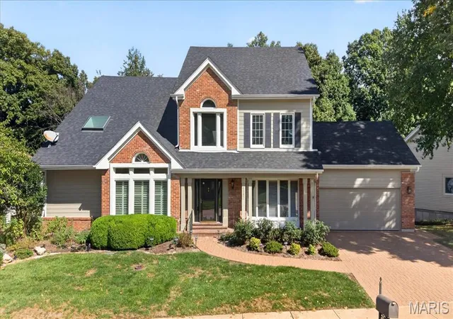 Photo 1 of Single family home for sale at 16557 Baxter Forest Ridge Dr, Chesterfield, MO 63005 | MLS# MIS26032202 | Listing updated on 2026-10-07