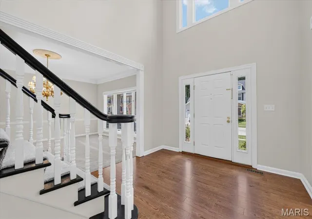 Photo 3 of Single family home for sale at 16557 Baxter Forest Ridge Dr, Chesterfield, MO 63005 | MLS# MIS26032202 | Listing updated on 2026-09-01