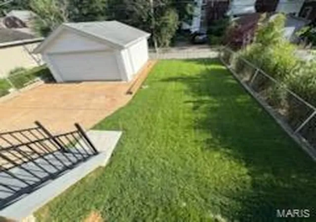 Homes for sale in Saint Louis, MO | 5230 Bancroft Ave, Saint Louis, MO 63109 | MLS# MIS26032273