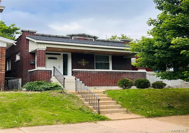 1st image of 3455 Alberta St, St Louis, MO 63118 | MLS# MIS26032281