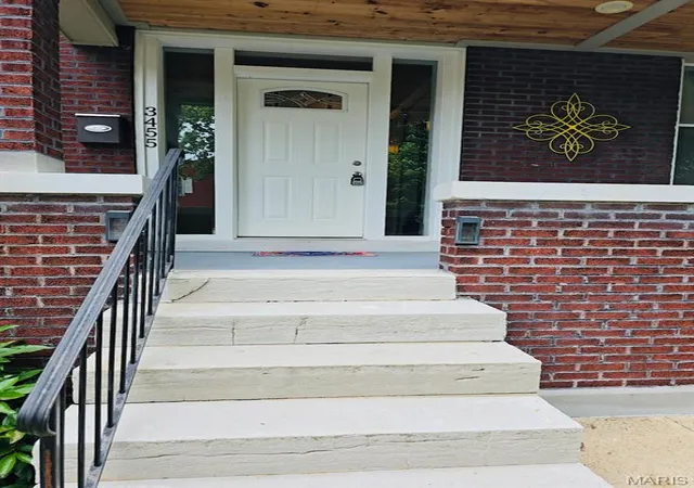 3rd image of 3455 Alberta St, St Louis, MO 63118 | MLS# MIS26032281