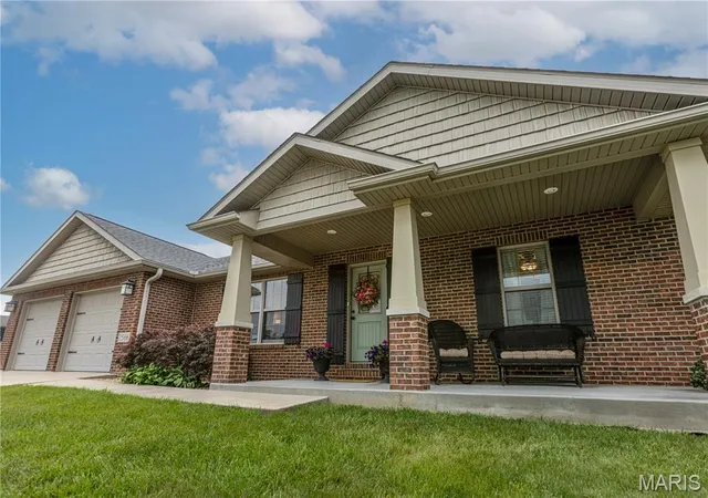 Photo 3 of Single family home for sale at 2566 Prairie View Trl, Jackson, MO 63755 | MLS# MIS26032295 | Listing updated on 2026-09-14