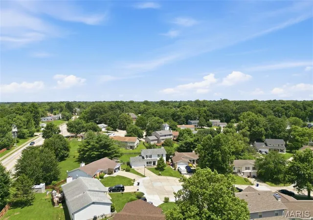 28th image of 112 Mount Olympus Ct, St Peters, MO 63376 | MLS# MIS26032331
