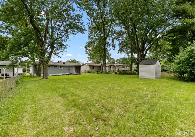 17th image of 1525 Layven Ave, Florissant, MO 63031 | MLS# MIS26032354
