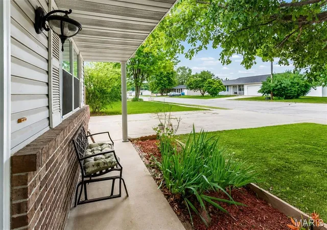 Homes for sale in Troy, IL | 429 Orchard Ct, Troy, IL 62294 | MLS# MIS26032367
