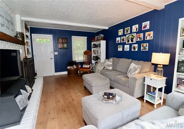Photo 3 of Single family home for sale at 1104 Indian Creek Rd, Lebanon, MO 65536 | MLS# MIS26032379 | Listing updated on 2026-09-12