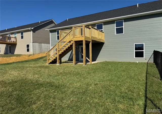 Photo 3 of Sale Pending at 270 Railroad St, Moscow Mills, MO 63362 | MLS# MIS26032400 | Listing updated on 2026-10-13