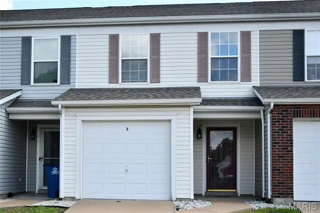 Listing Photo 1 - Condo for sale in 3 Hensley Ter located at 3 Hensley Ter, Saint Louis, MO 63136 - Unit 3 Hensley Ter