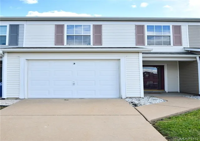 Homes for sale in Jennings, MO | 3 Hensley Ter, Jennings, MO 63136 | MLS# MIS26032463
