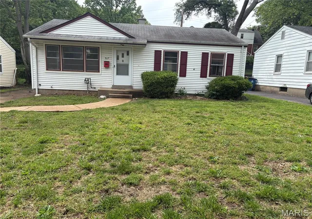 Photo 1 of Single family home for sale at 517 Teston Dr, Saint Louis, MO 63135 | MLS# MIS26032464 | Listing updated on 2026-07-16