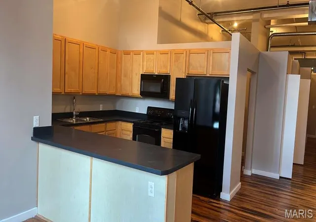 5th image of 1520 Washington Ave #R327, Saint Louis, MO 63103 | MLS# MIS26032472