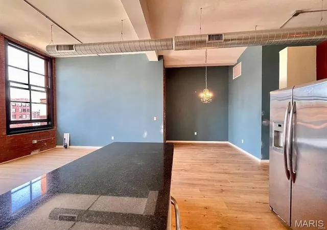 5th image of 1520 Washington Ave #R617, Saint Louis, MO 63103 | MLS# MIS26032474
