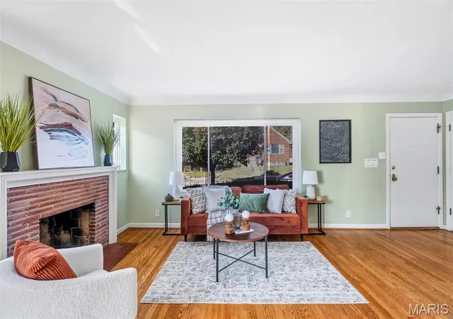 Photo 3 of Single family home for sale at 5426 Mardel Ave, Saint Louis, MO 63109 | MLS# MIS26032514 | Listing updated on 2026-10-28