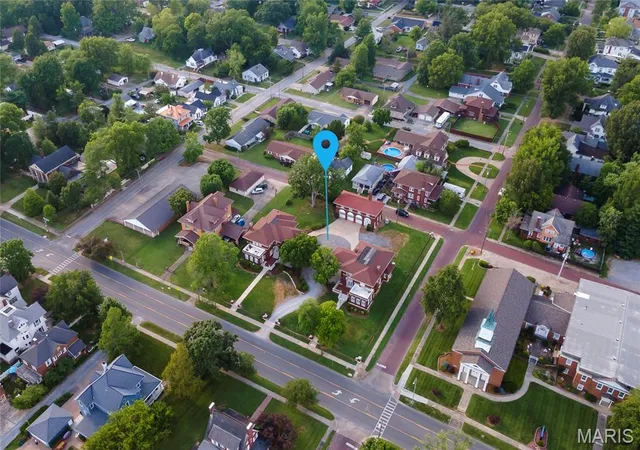 3rd image of 202 W Poplar, Harrisburg, IL 62946 | MLS# MIS26032554