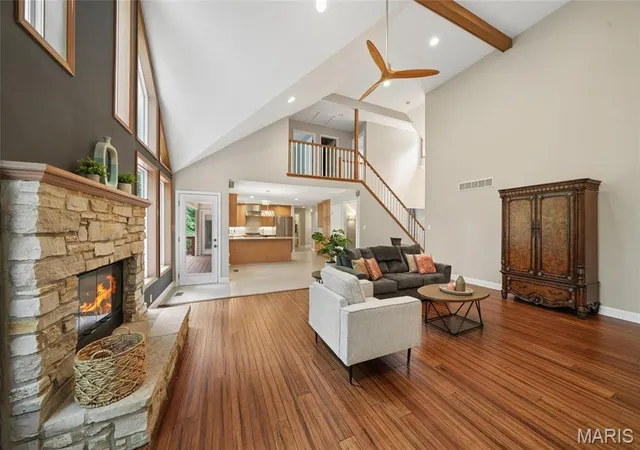 Photo 4 of Single family home for sale at 161 Stuart Ln, Eureka, MO 63025 | MLS# MIS26032587 | Listing updated on 2026-09-20