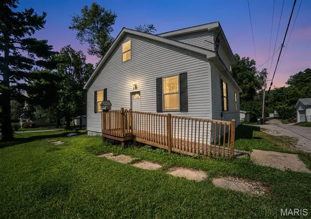 1st image of 251 7th St, Carlyle, IL 62231 | MLS# MIS26032631