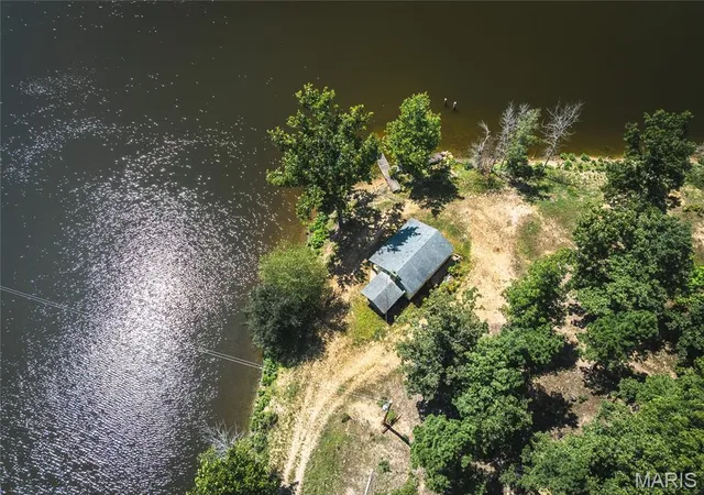Photo 3 of House for sale at 1292 Wayne 528, Greenville, MO 63944 | MLS# MIS26032660 | Listing updated on 2026-06-27