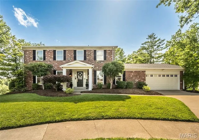 Homes for sale in Oakville, MO | 3822 Rock Bluff Ct, Oakville, MO 63129 | MLS# MIS26032679