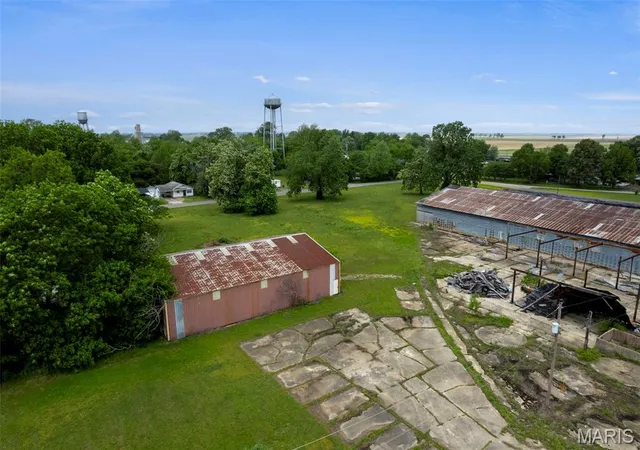 Homes for sale in Gideon, MO | 110 N Main St, Gideon, MO 63848 | MLS# MIS26032685