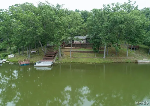 Homes for sale in De Soto, MO | 13764 E Sunrise Lake Dr, De Soto, MO 63020 | MLS# MIS26032717