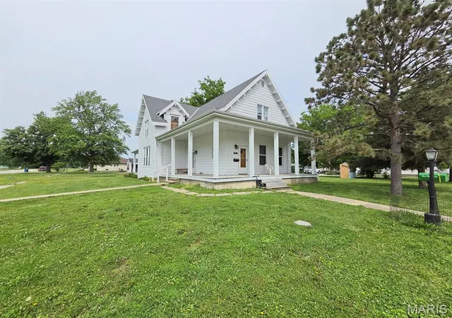 5th image of 701 N 7Th St, Canton, MO 63435 | MLS# MIS26032749
