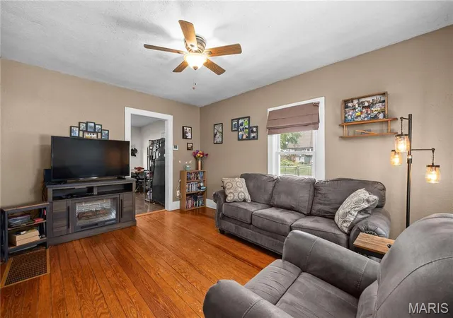 Photo 4 of Sale Pending at 601 W Hamilton St, Bunker Hill, IL 62014 | MLS# MIS26032756 | Listing updated on 2026-08-06