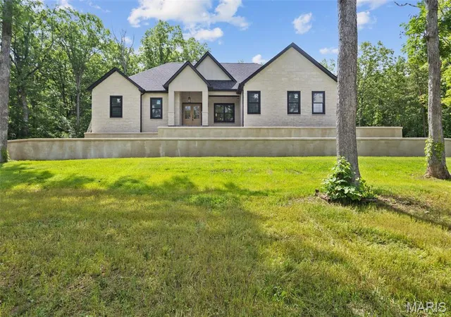 Homes for sale in Potosi, MO | 10095 Tour De Plomb Ct, Potosi, MO 63664 | MLS# MIS26032777