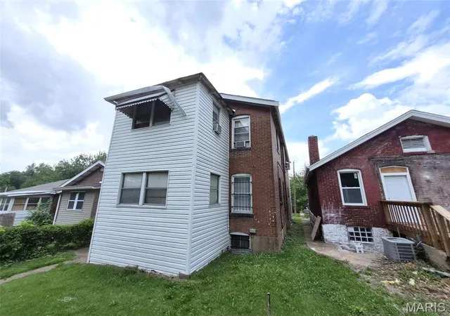 Photo 4 of Multi family home for sale at 3512 Lincoln Ave, St Louis, MO 63121 | MLS# MIS26032784 | Listing updated on 2026-09-21