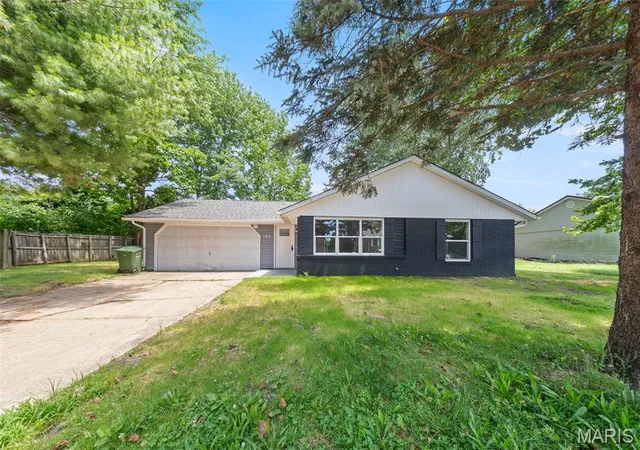 1st image of 108 Fox Creek Rd, Rolla, MO 65401 | MLS# MIS26032788